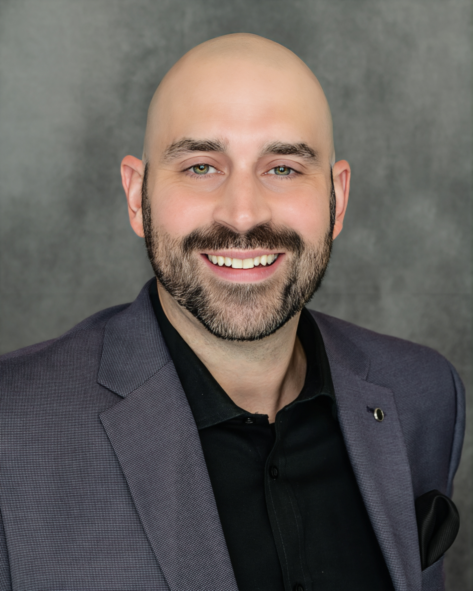 Professional headshot of IBM Watston Associate, against a clean backdrop, exuding confidence and approachability. Crisp attire and a friendly smile convey a polished and competent professional image, perfect for LinkedIn profiles and business websites.